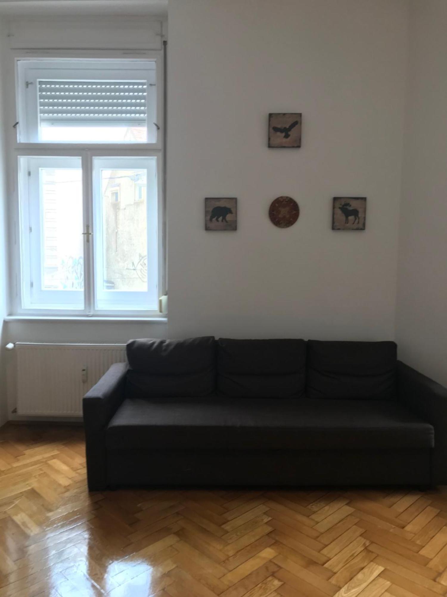 Lilians Modern Appartement In Historical Citycenter Graz Buitenkant foto